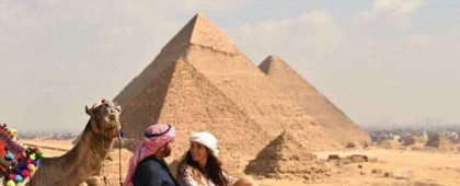 Cairo: Pyramids & Great Sphinx Private Tour with Camel Ride